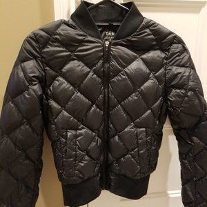 Aritzia TNA League Jacket Puffer